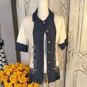 VINTAGE Chic made in Italy Navy and Cream Embroidered Knit Cardigan
